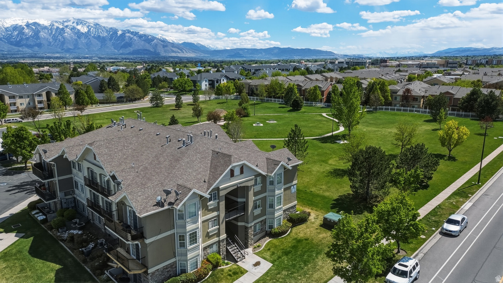 3969 W ROMNEY DR #E8 West Jordan, UT 84084