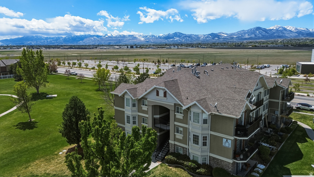 3969 W ROMNEY DR #E8 West Jordan, UT 84084