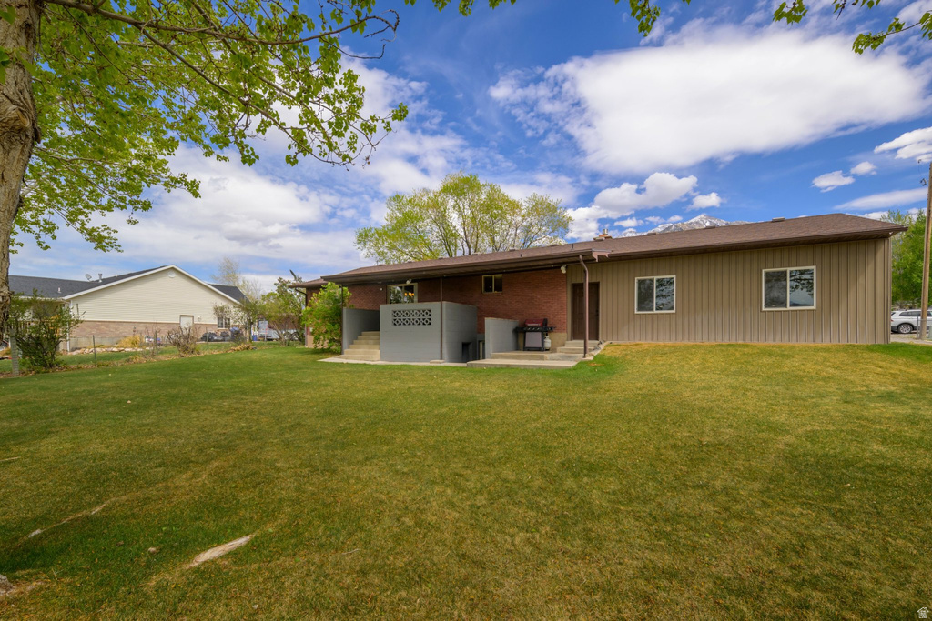 570 S 200 W Mona, UT 84645