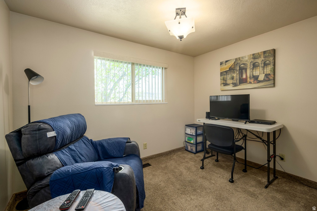 570 S 200 W Mona, UT 84645