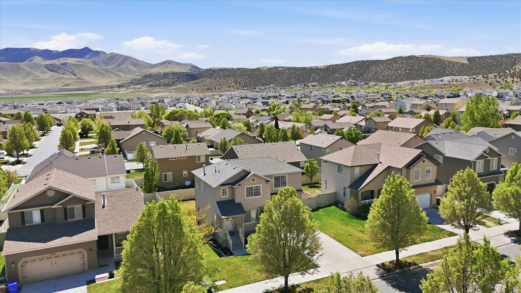4576 E EVANS DR Eagle Mountain, UT 84005
