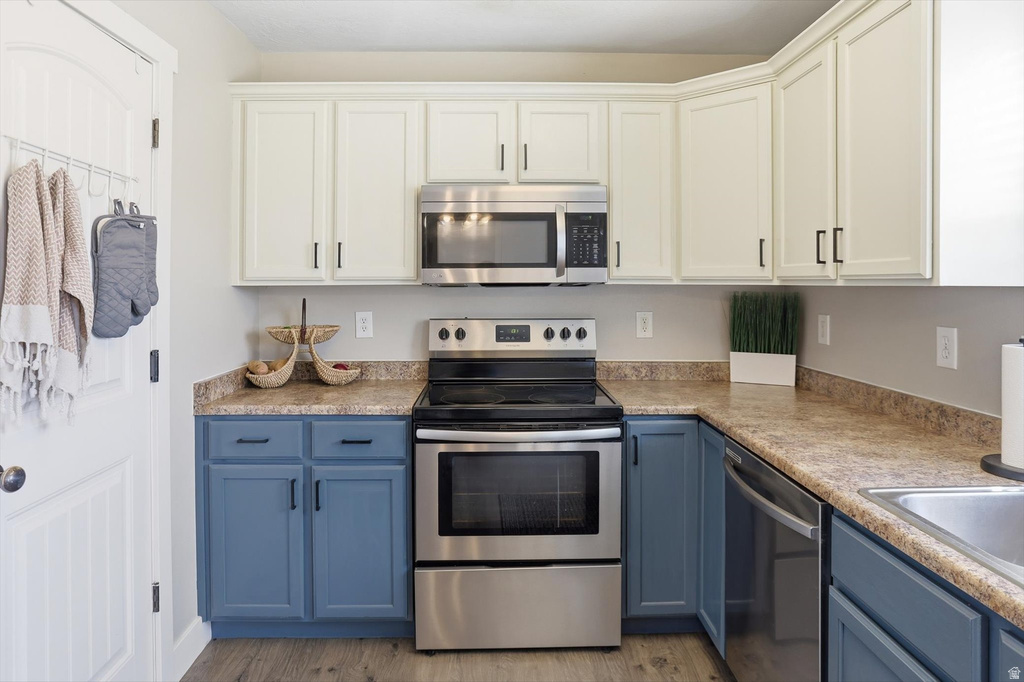 4576 E EVANS DR Eagle Mountain, UT 84005