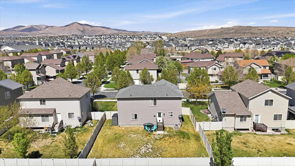 4576 E EVANS DR Eagle Mountain, UT 84005