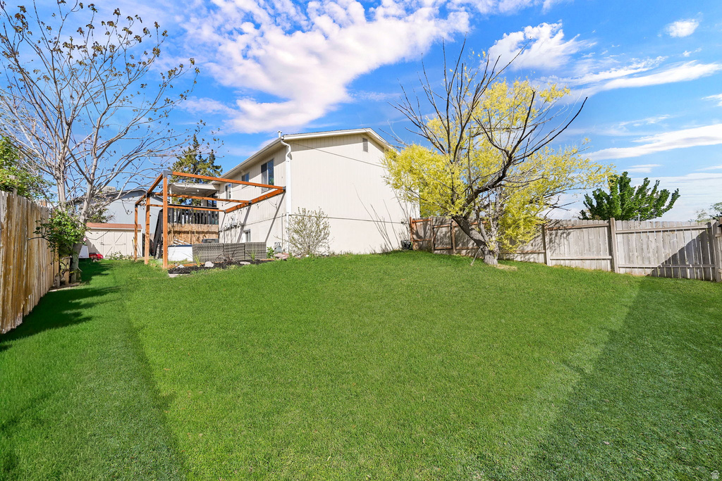 4239 W SUN DR Kearns, UT 84118
