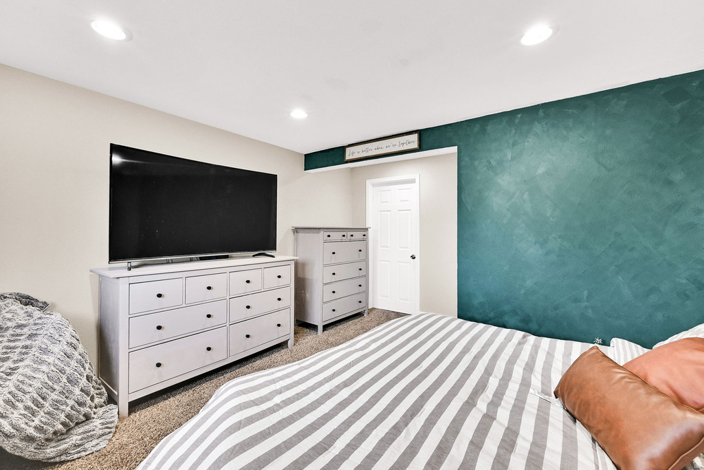 4239 W SUN DR Kearns, UT 84118