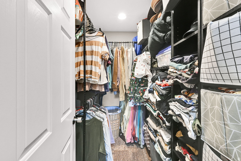 4239 W SUN DR Kearns, UT 84118