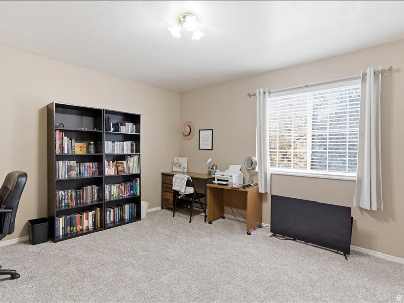 46 KENSINGTON PL Logan, UT 84341