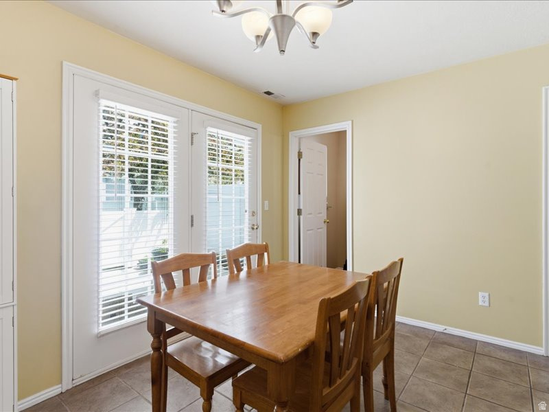 46 KENSINGTON PL Logan, UT 84341