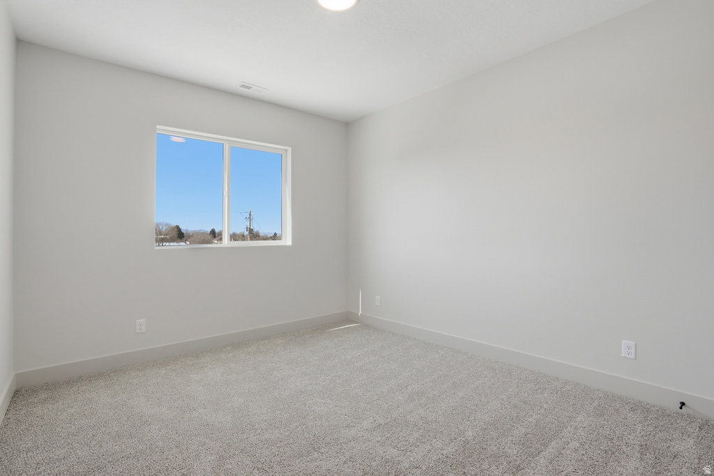341 E 100 S Santaquin, UT 84655