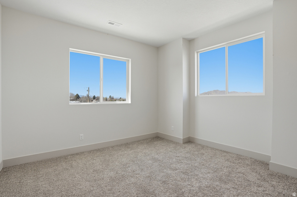 341 E 100 S Santaquin, UT 84655