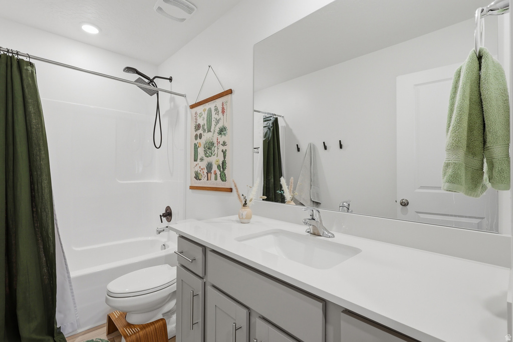 2031 N GOLDEN RUBY DR Saratoga Springs, UT 84045