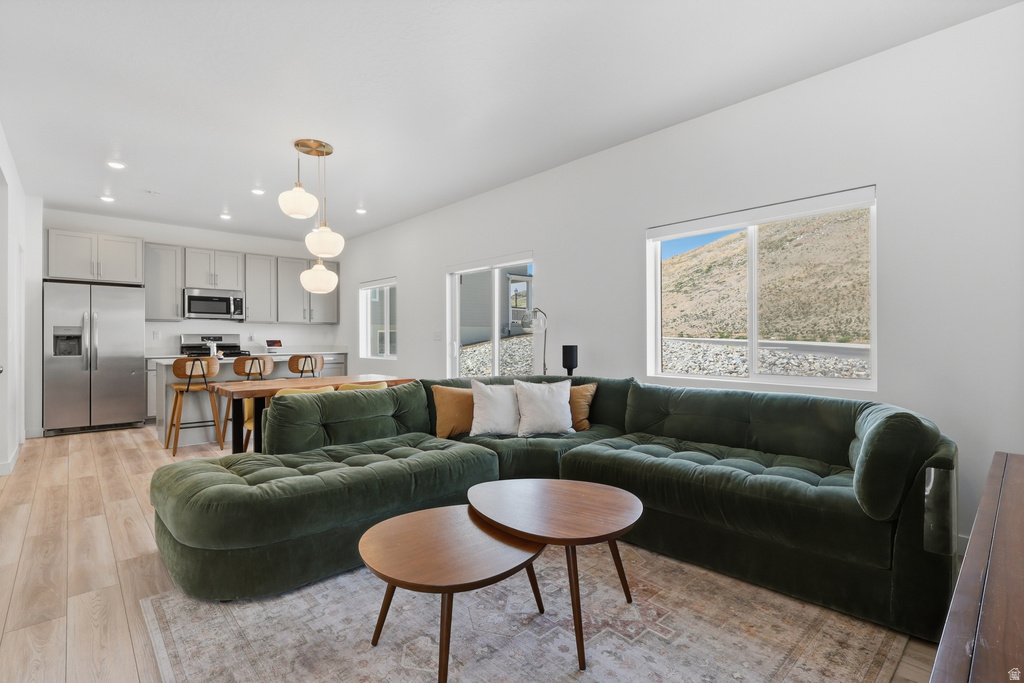 2031 N GOLDEN RUBY DR Saratoga Springs, UT 84045