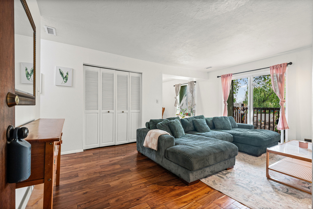 5505 S WILLOW LN #E Murray, UT 84107