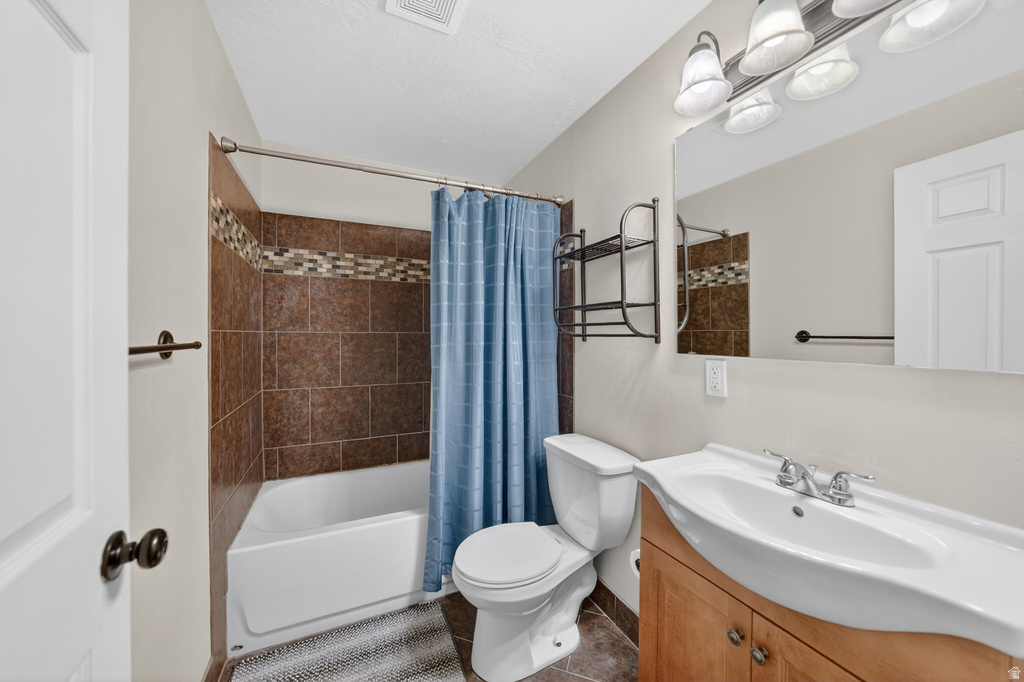 3857 E BARTON CREEK DRVE Eagle Mountain, UT 84005