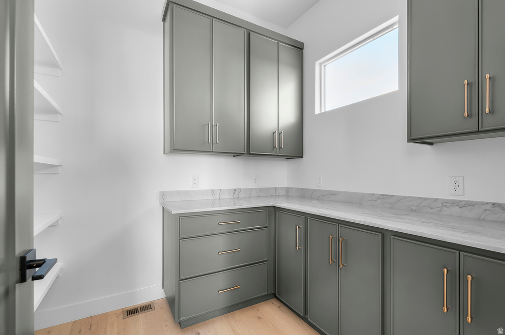 18 W TALISMAN AVE #221 Lehi, UT 84048