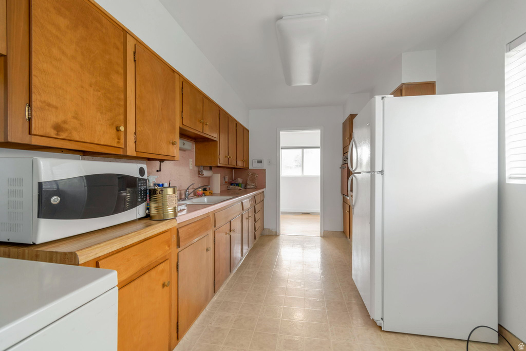 4566 W 5415 S Kearns, UT 84118