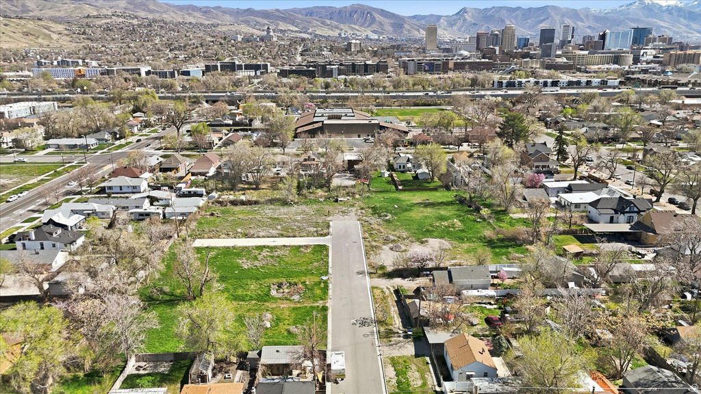 230 N 900 W Salt Lake City, UT 84116