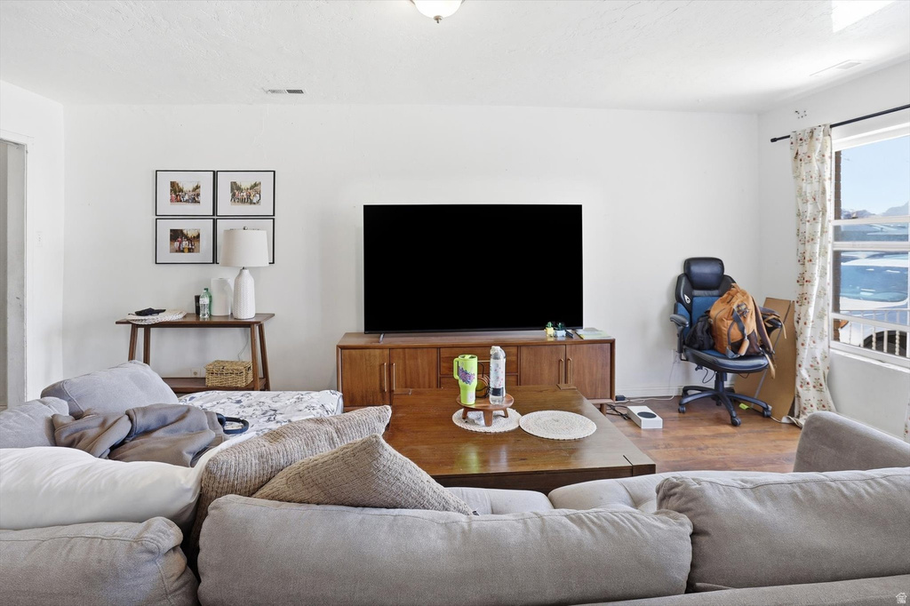 230 N 900 W Salt Lake City, UT 84116