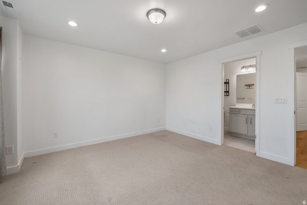 6707 W LAKE AVE South Jordan, UT 84009