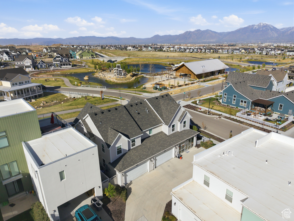6707 W LAKE AVE South Jordan, UT 84009