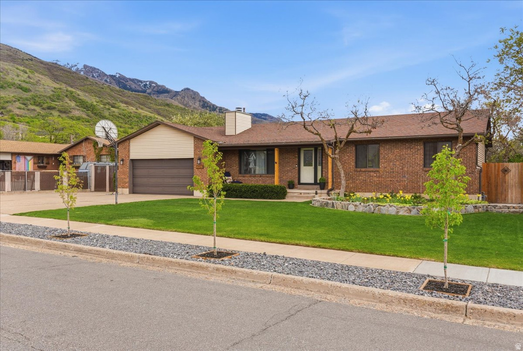 2860 E 3575 N Layton, UT 84040