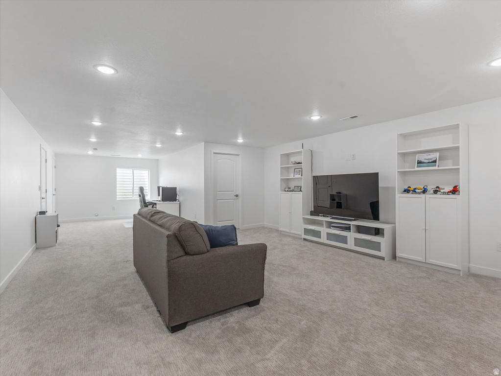 719 N 3500 ST Layton, UT 84041