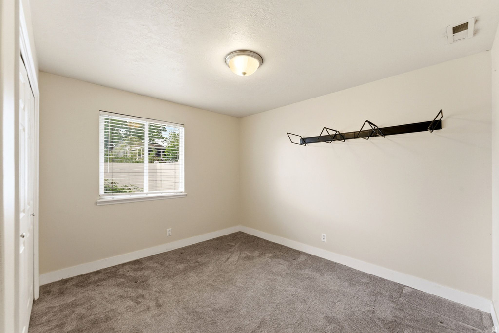 529 W 230 N Layton, UT 84041