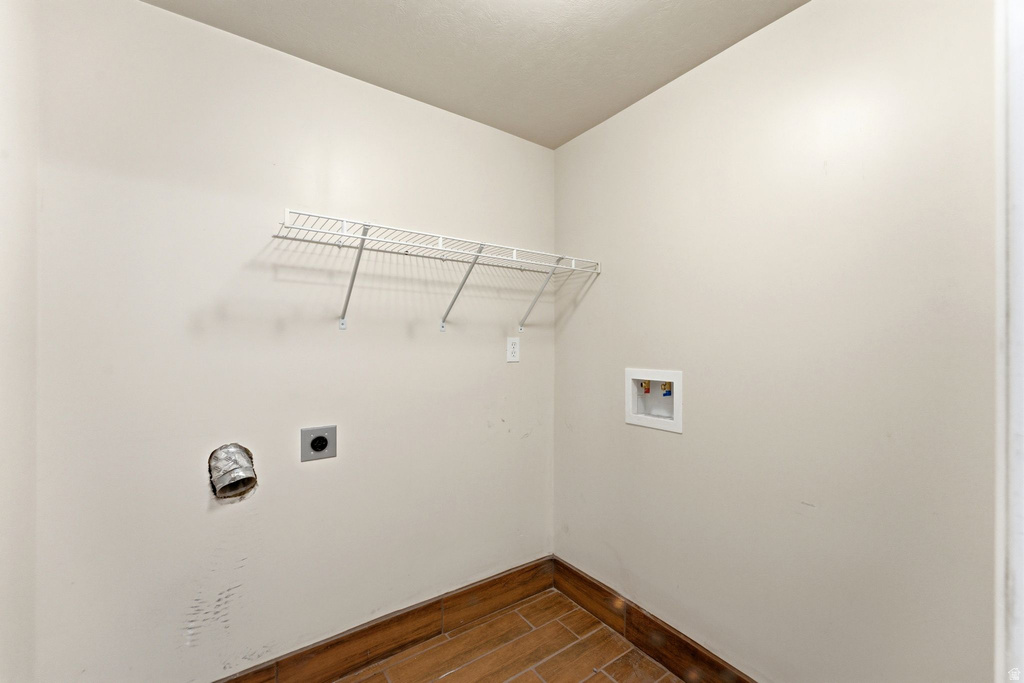 529 W 230 N Layton, UT 84041