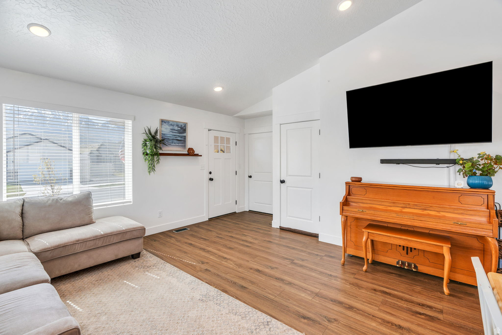 1530 S WINDSONG DR Santaquin, UT 84655