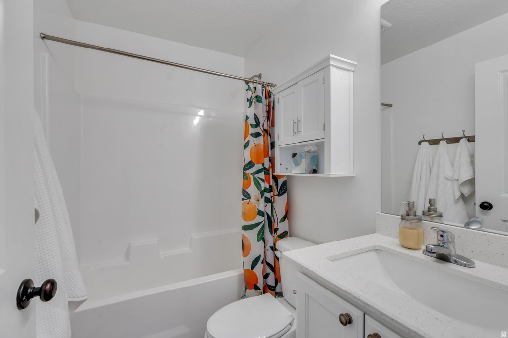 1530 S WINDSONG DR Santaquin, UT 84655