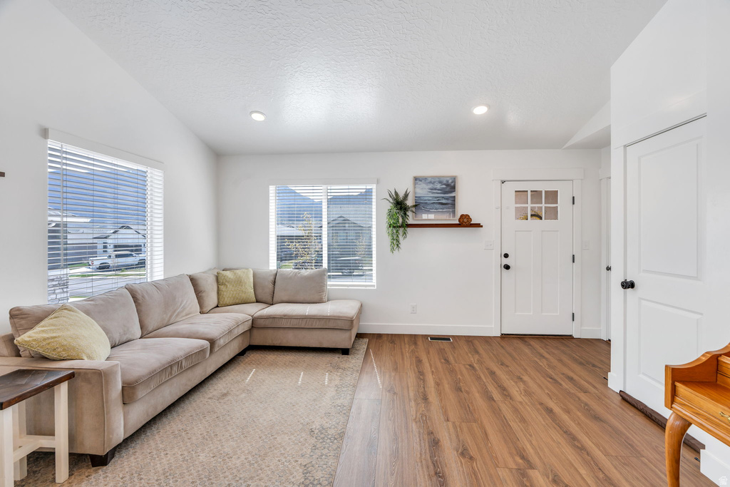 1530 S WINDSONG DR Santaquin, UT 84655