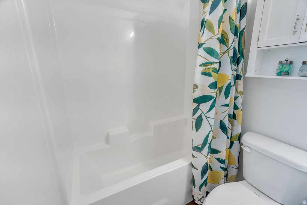 1530 S WINDSONG DR Santaquin, UT 84655