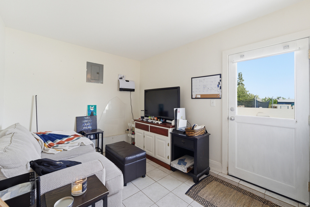 5726 W DALE AMOUR DR Salt Lake City, UT 84118