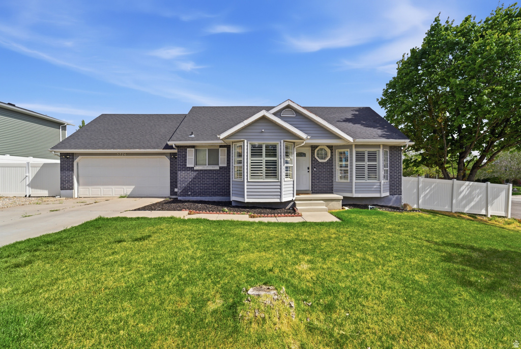 5726 W DALE AMOUR DR Salt Lake City, UT 84118