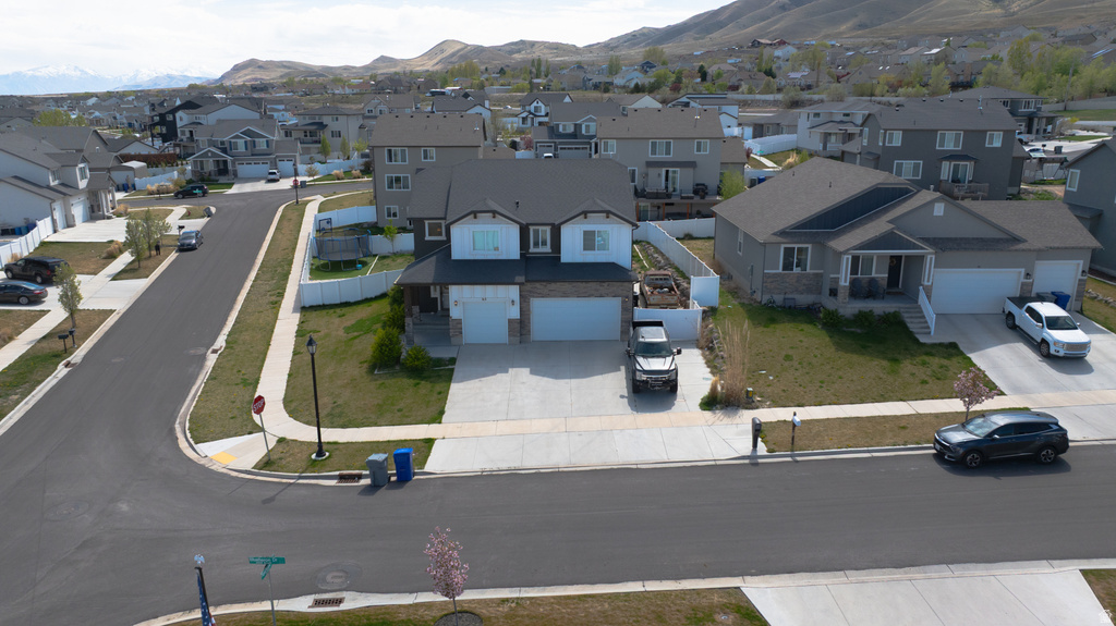63 E BLUE HERON DR Saratoga Springs, UT 84045