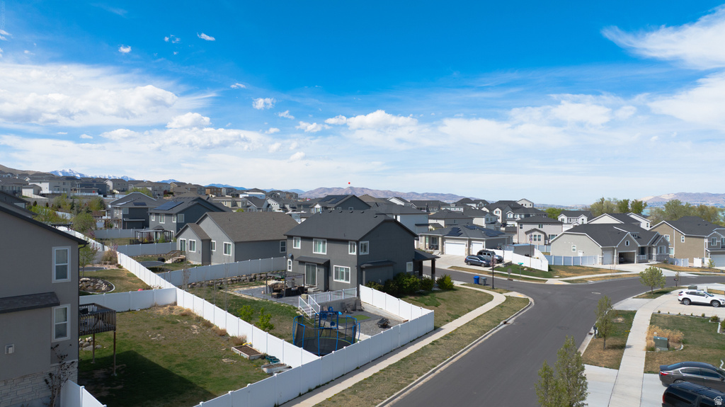 63 E BLUE HERON DR Saratoga Springs, UT 84045