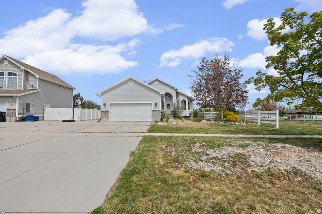 5820 W PREMIER LN Herriman, UT 84096