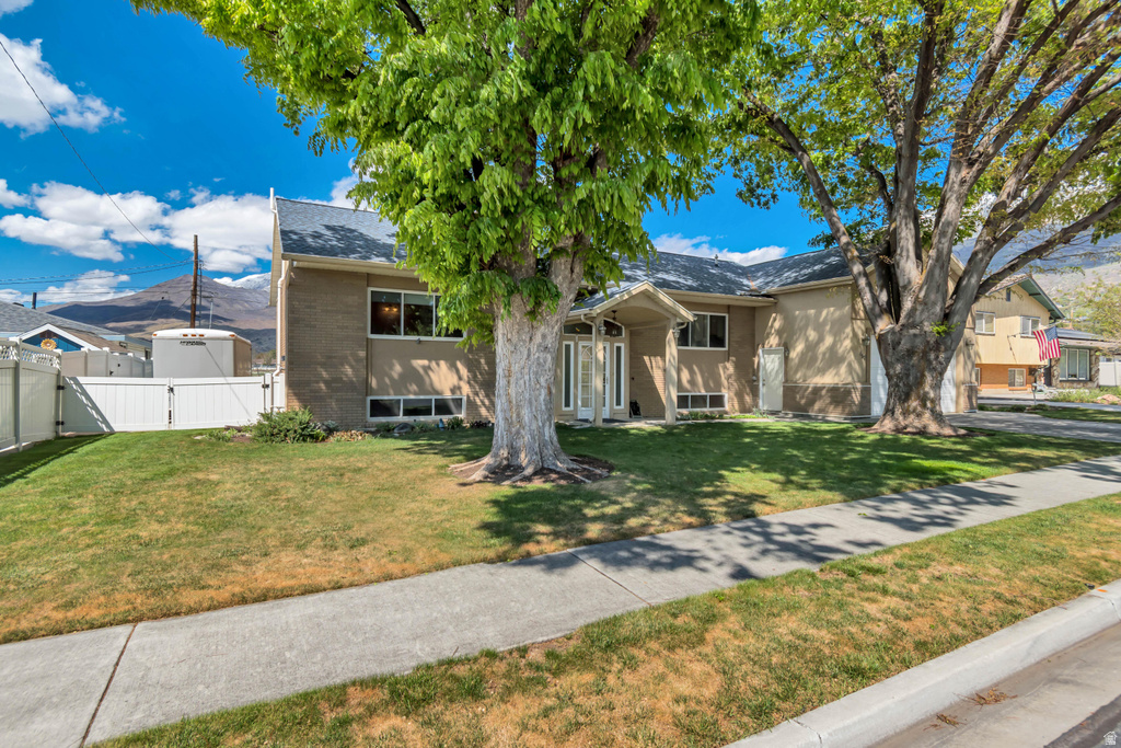 157 E 4380 N Provo, UT 84604