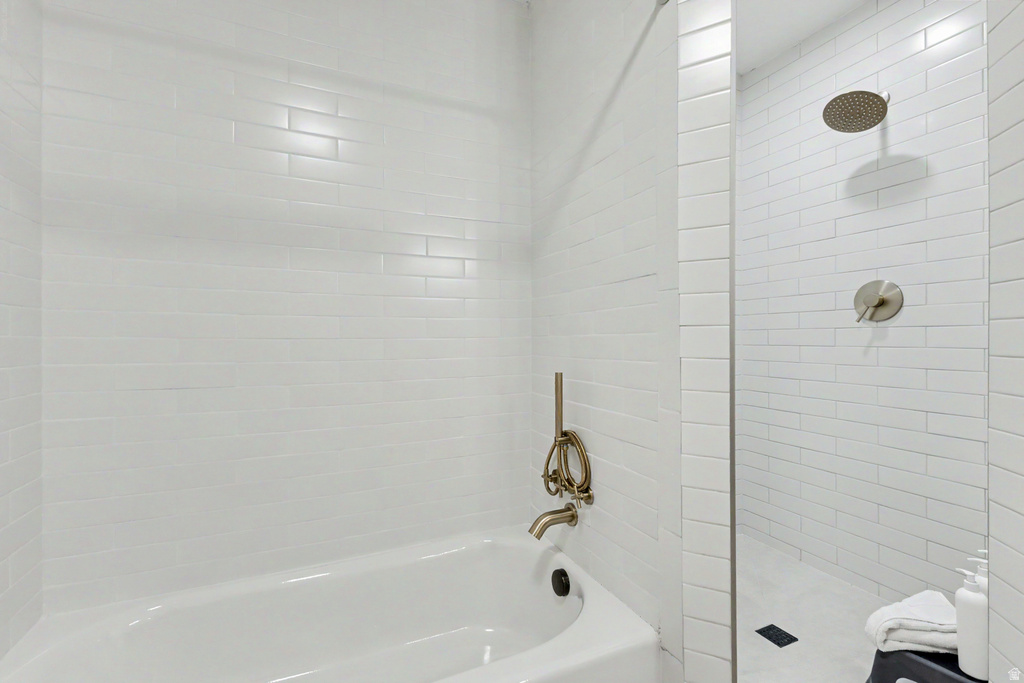 1379 W 365 N Midway, UT 84049