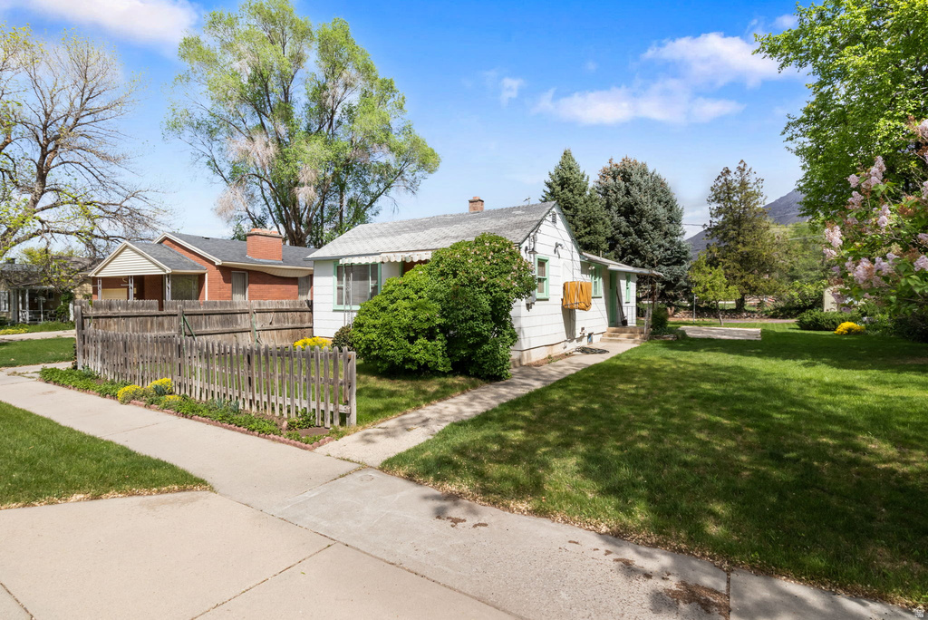 585 E 700 S Springville, UT 84663