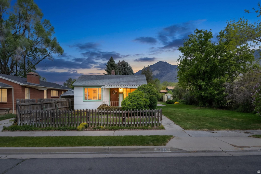 585 E 700 S Springville, UT 84663