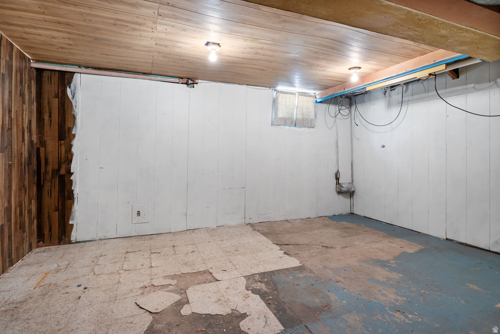 585 E 700 S Springville, UT 84663