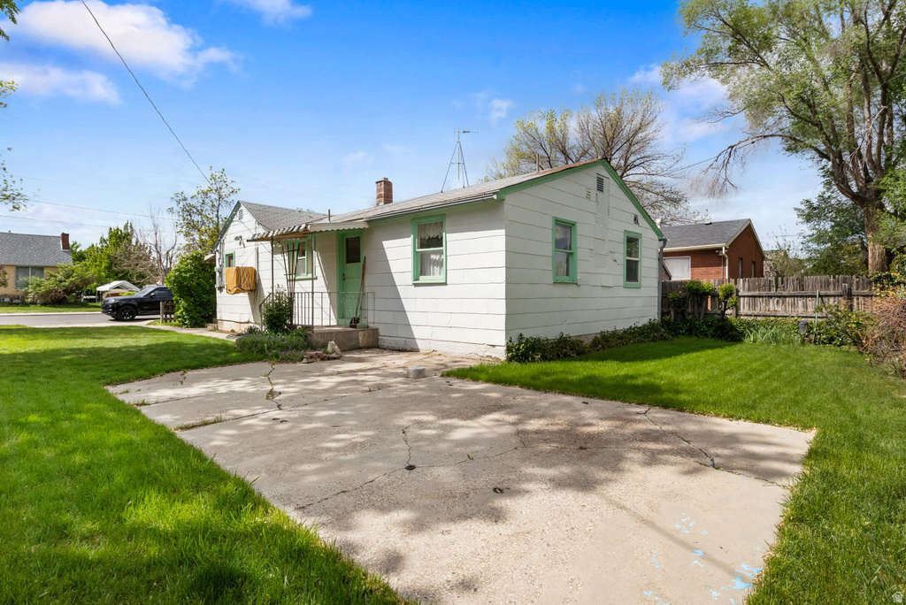 585 E 700 S Springville, UT 84663