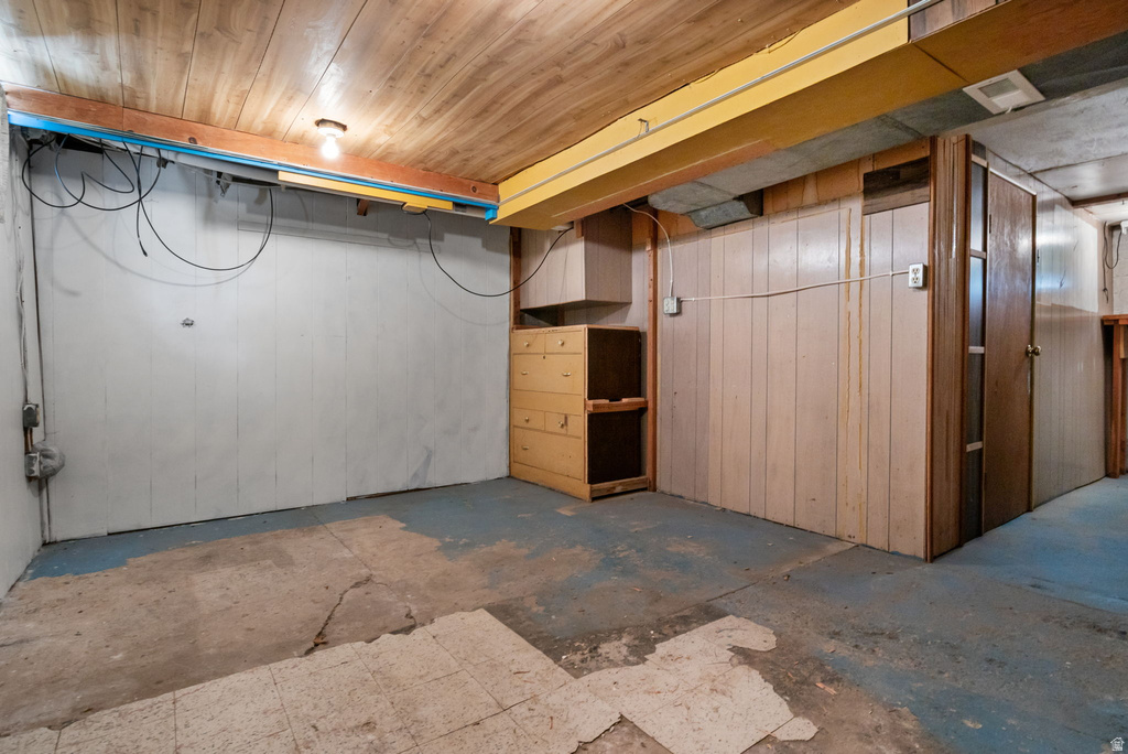 585 E 700 S Springville, UT 84663