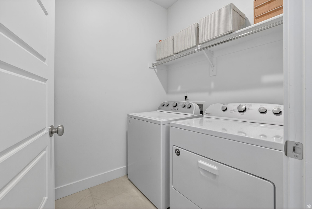 5143 W SPLIT ROCK DR South Jordan, UT 84009