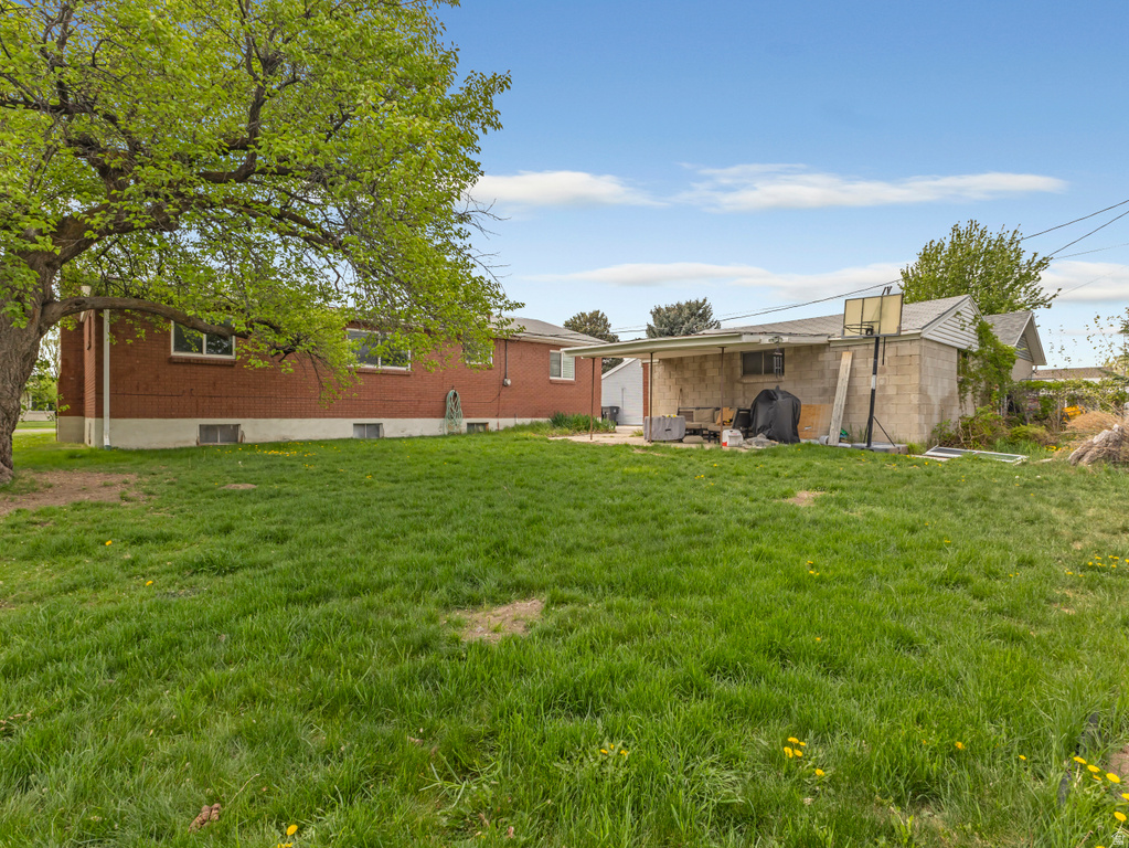 1536 W 4890 ST Taylorsville, UT 84123