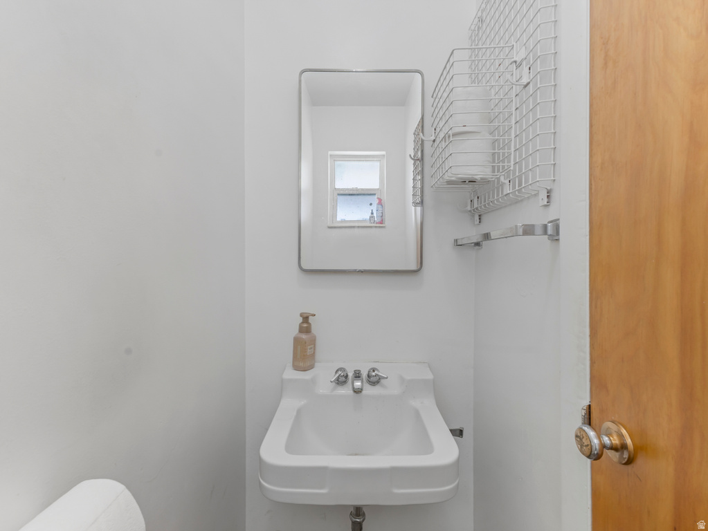 1536 W 4890 ST Taylorsville, UT 84123