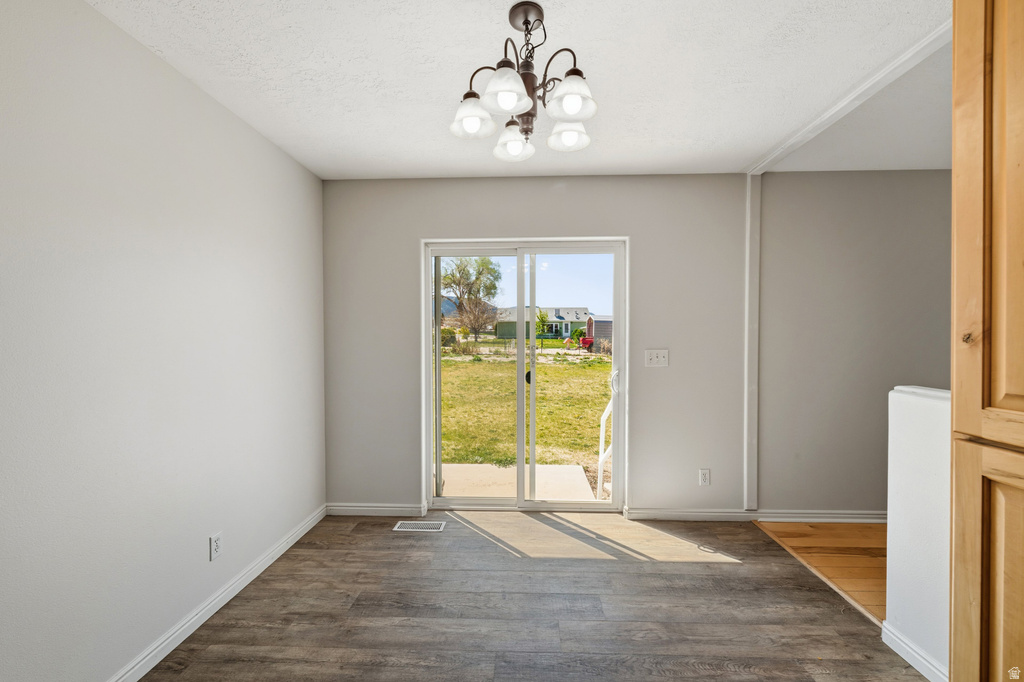 1590 E HIGHLAND TRAILS RD Enoch, UT 84721