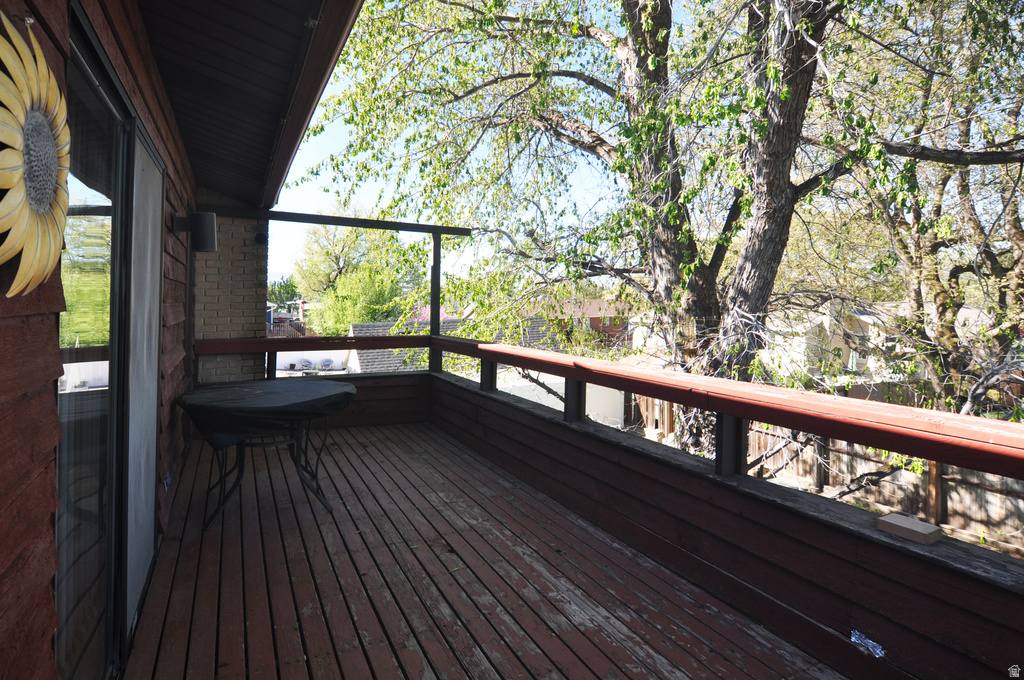 1167 N DEERFIELD DR Centerville, UT 84014