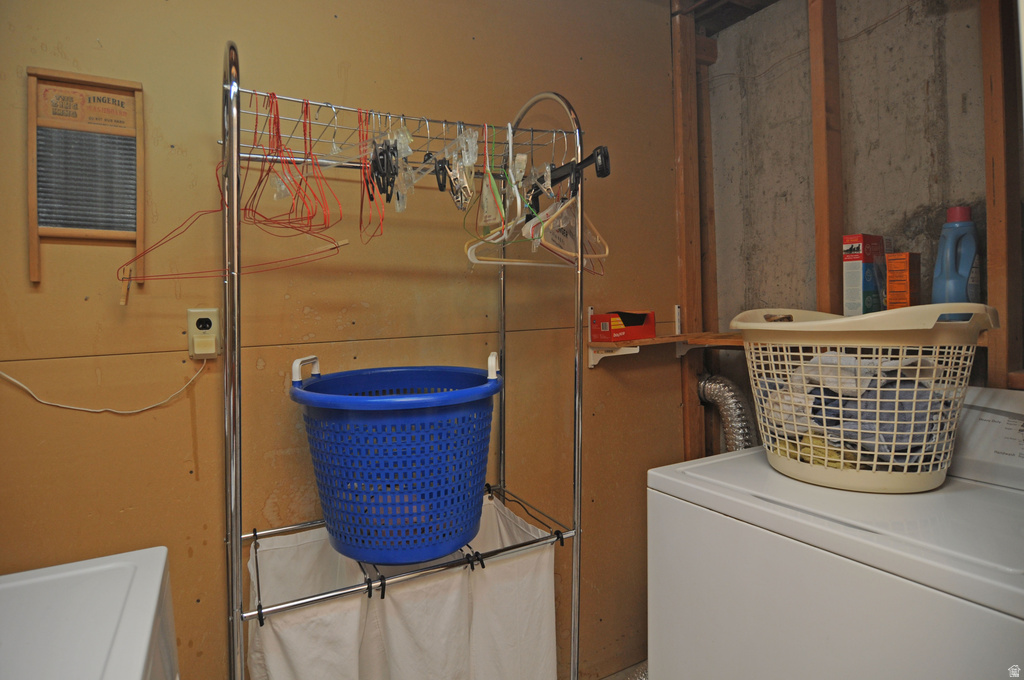 1167 N DEERFIELD DR Centerville, UT 84014